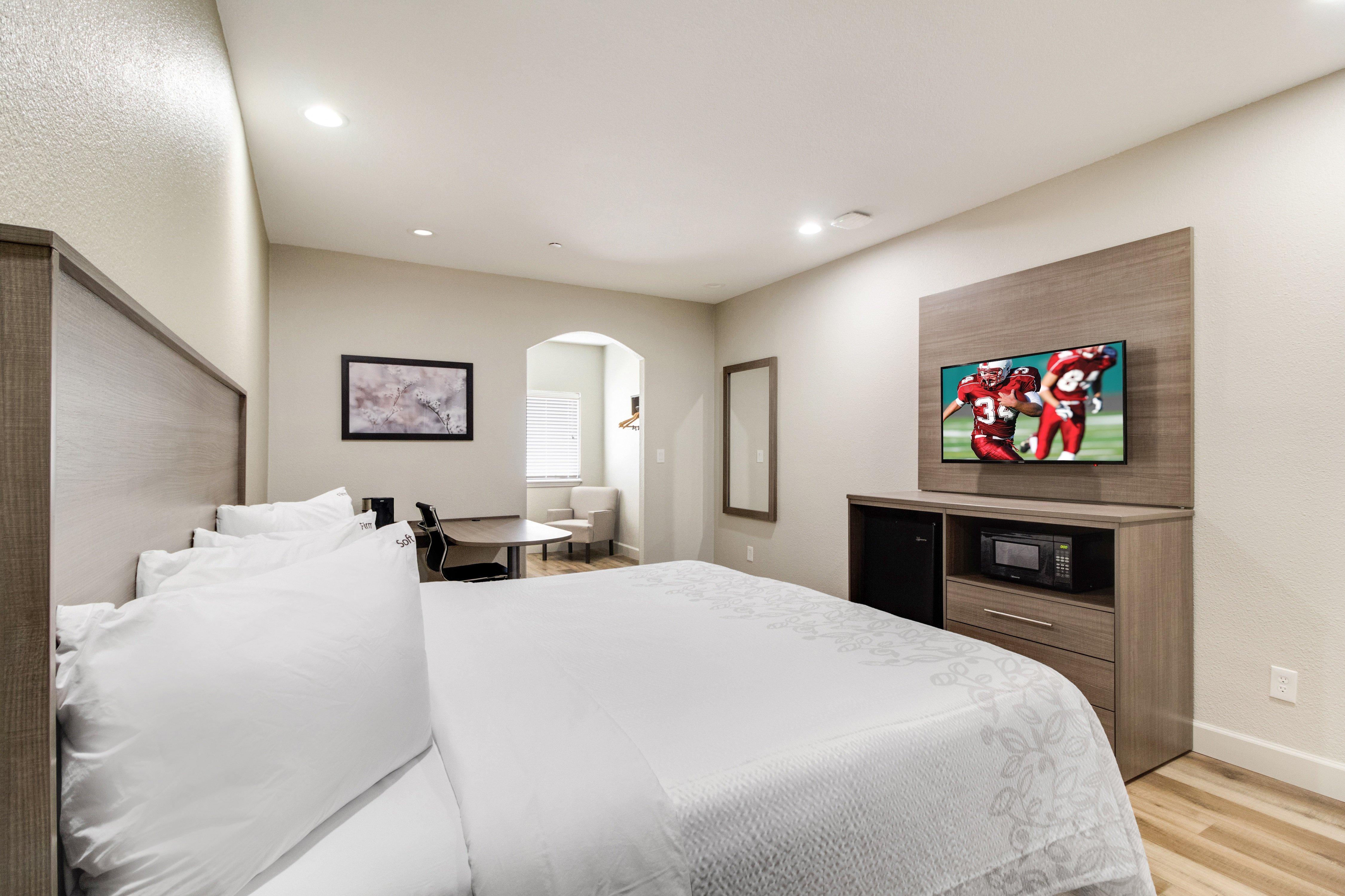 Red Roof Inn Plus + Galveston - Beachfront Dış mekan fotoğraf