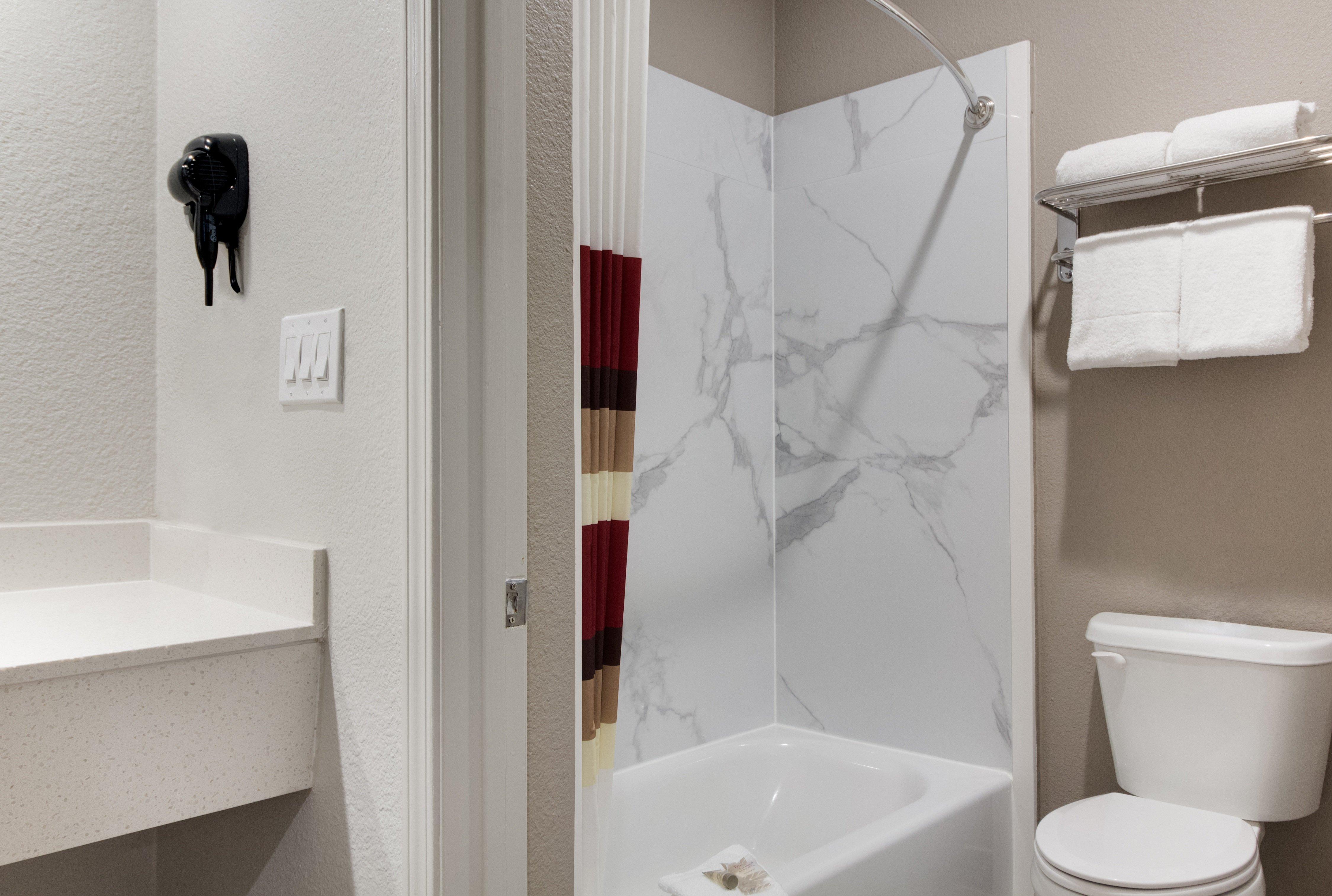 Red Roof Inn Plus + Galveston - Beachfront Dış mekan fotoğraf