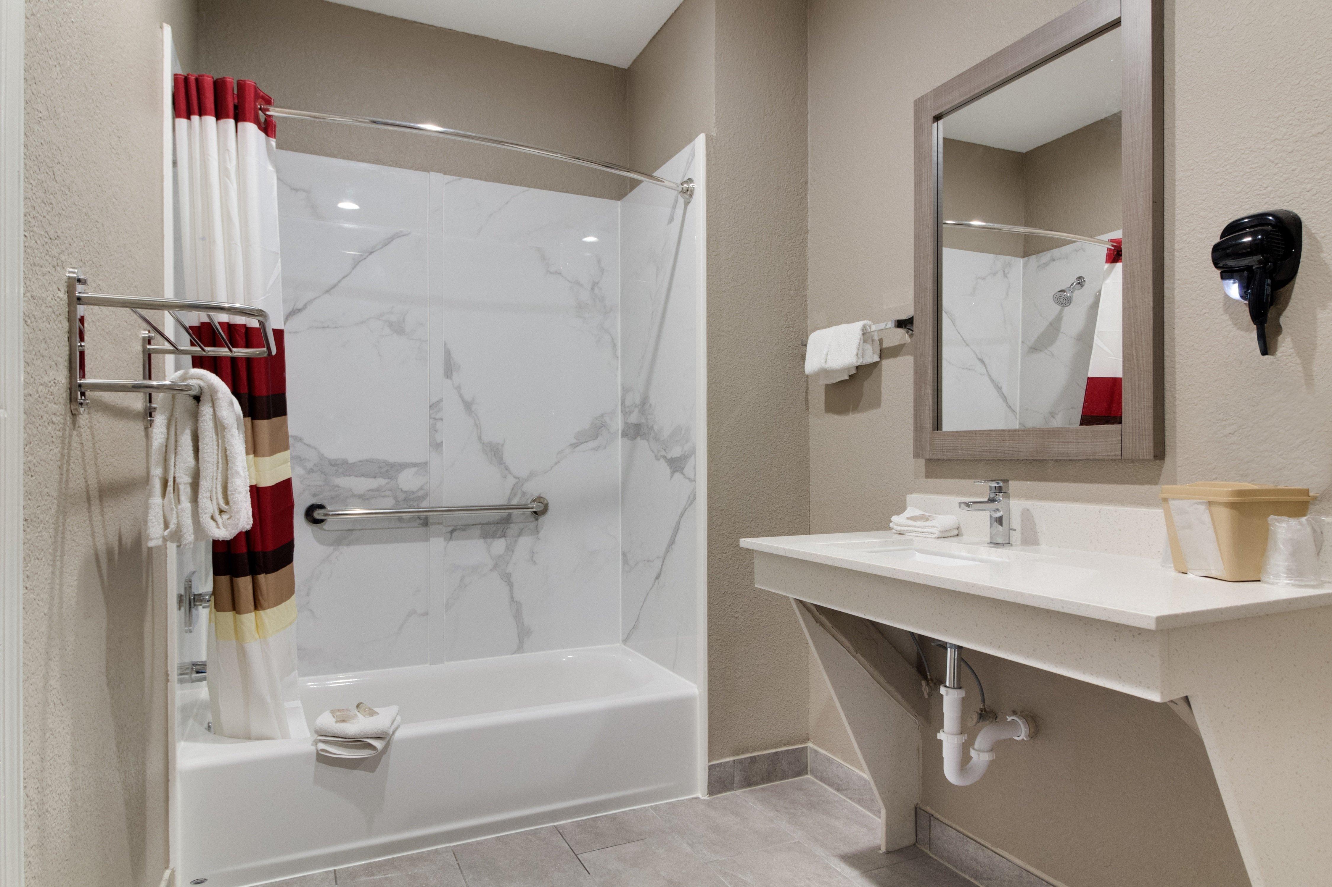 Red Roof Inn Plus + Galveston - Beachfront Dış mekan fotoğraf